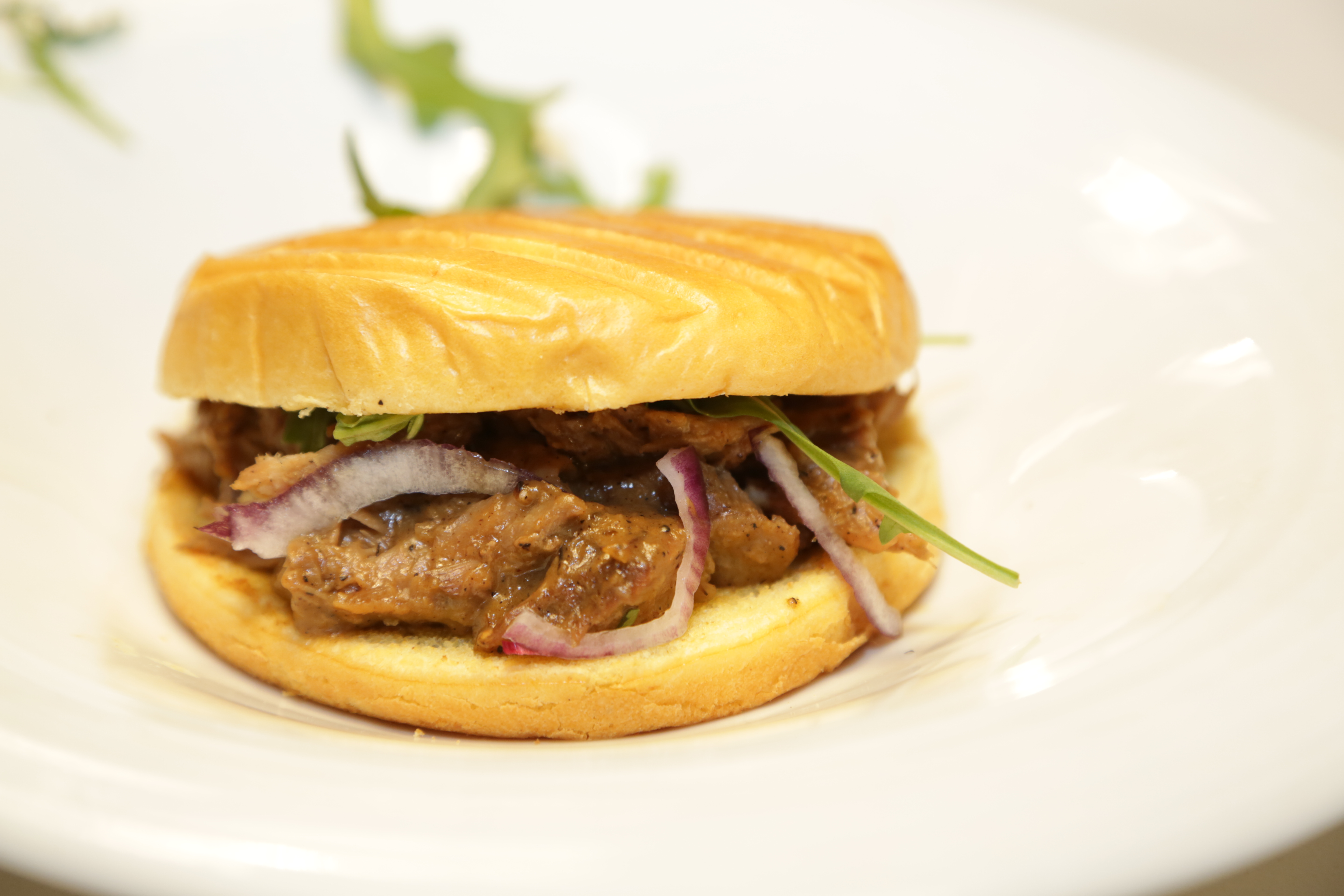 Hamburguesa rabo toro